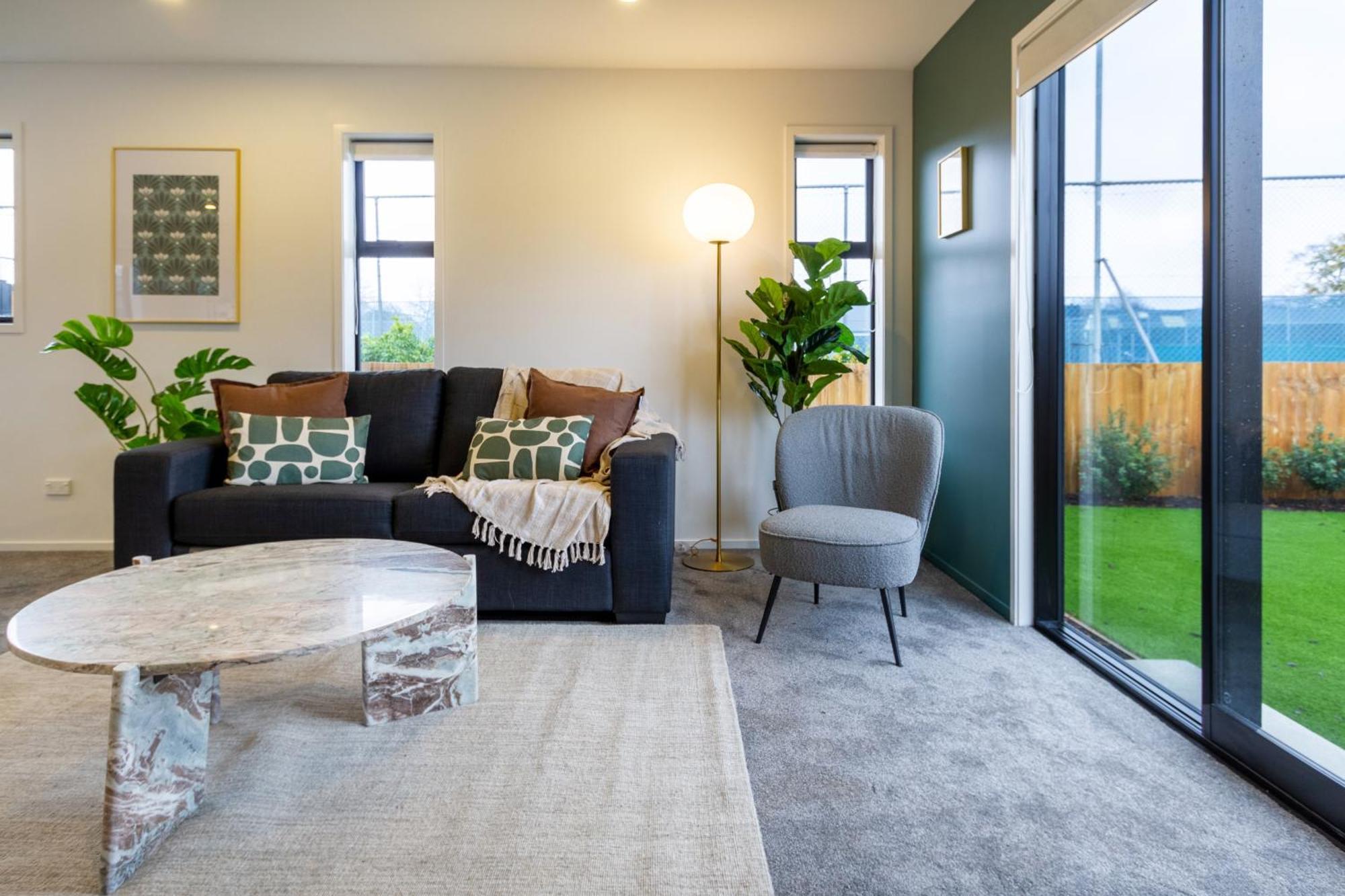 Serene Living 2 Bed With Carpark Christchurch Eksteriør billede