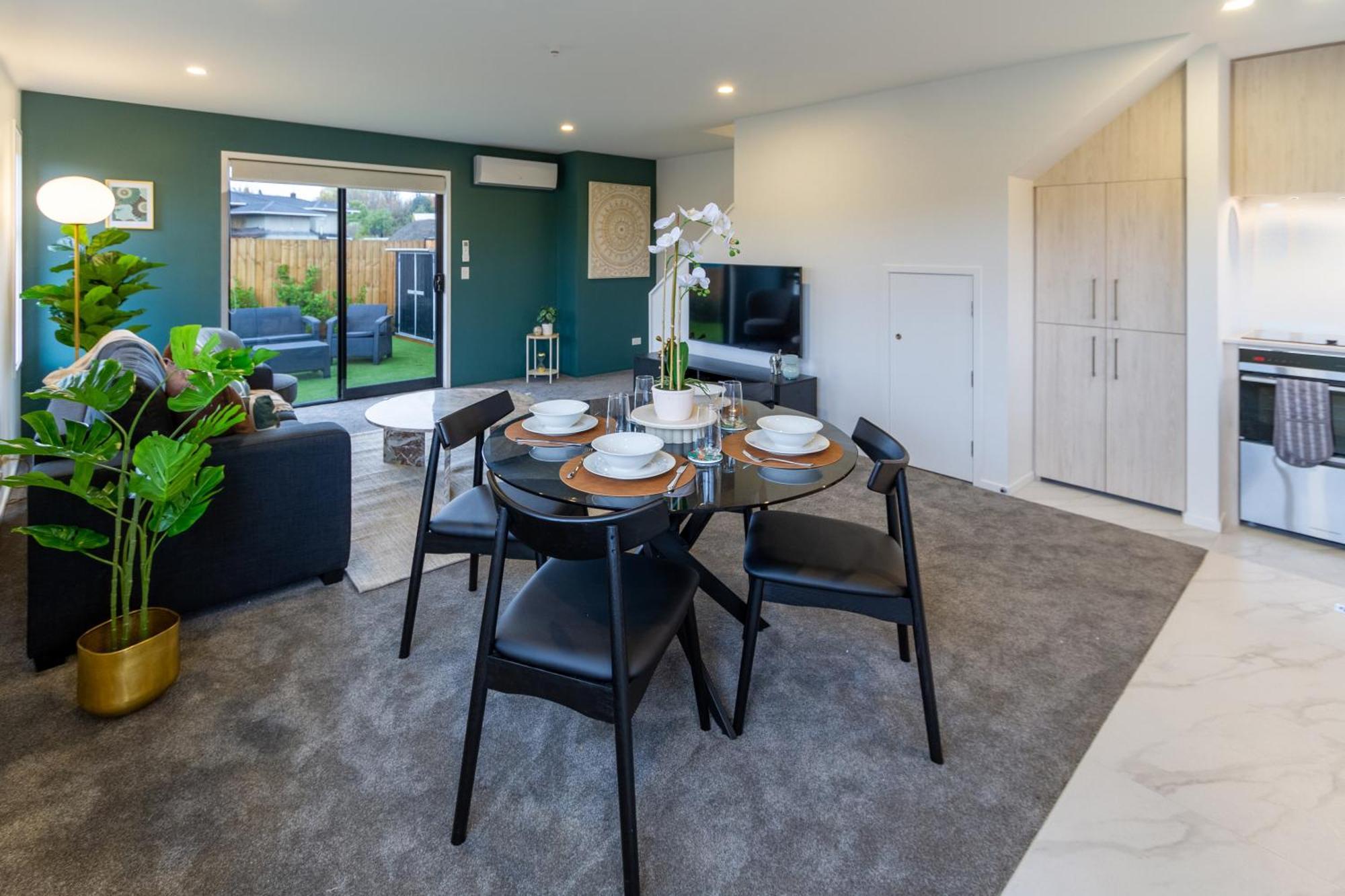 Serene Living 2 Bed With Carpark Christchurch Eksteriør billede