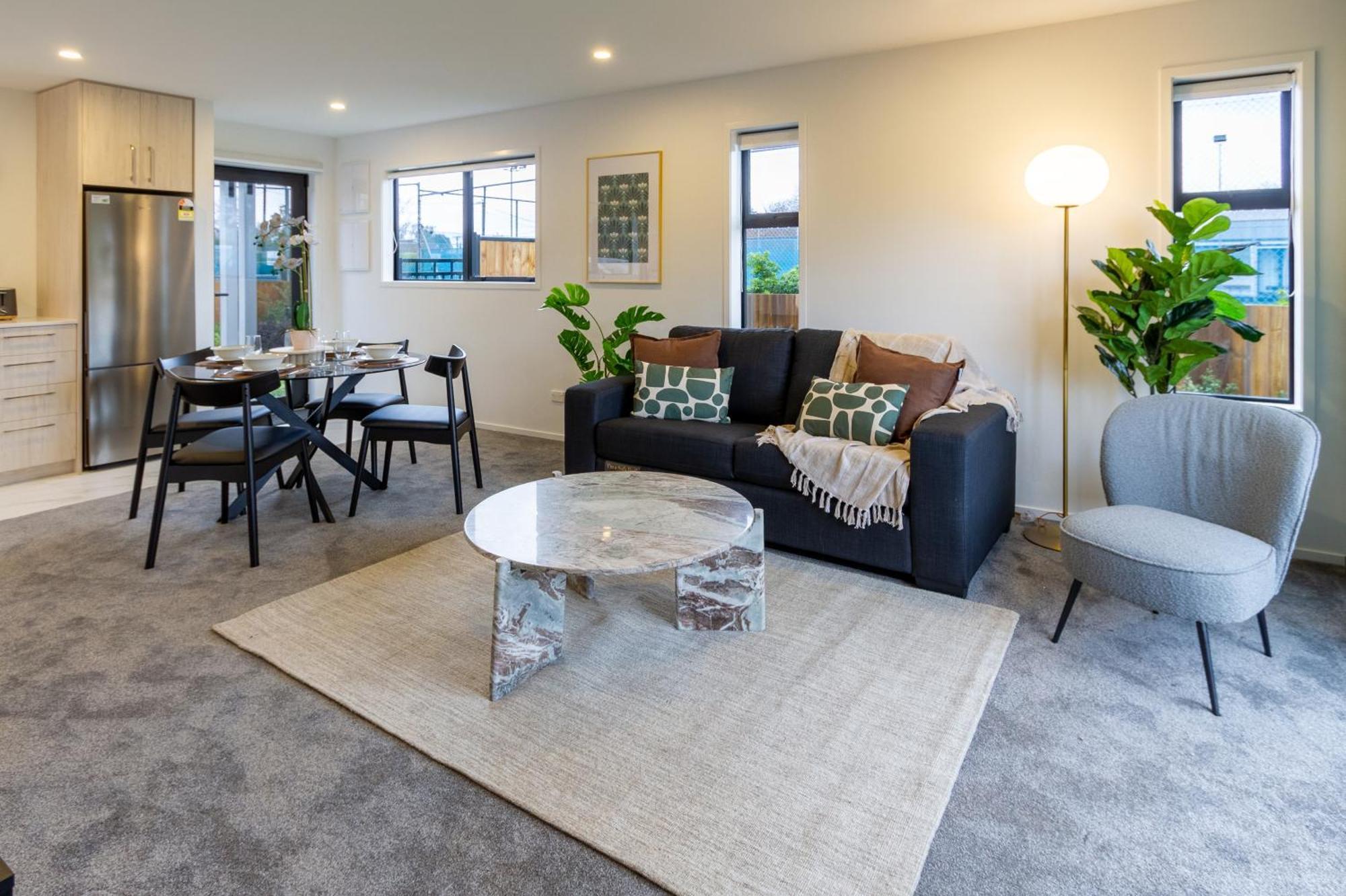 Serene Living 2 Bed With Carpark Christchurch Eksteriør billede